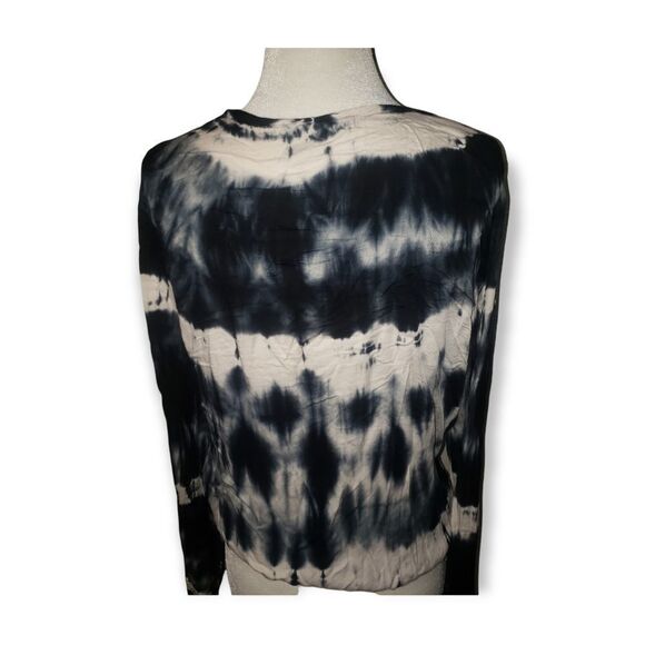 YOUNG FABULOUS AND BROKE YF&B Keyhole Faux Wrap Tie Dye Long Sleeve Blou… - Picture 5 of 6